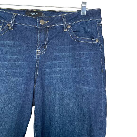 Torrid Classic Skinny Jeans In Capulet Vintage Stretch Medium Wash Size 16R NWT - Picture 14 of 16